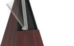Metronom Wittner Forma de piramida Mahon-granulat 812K