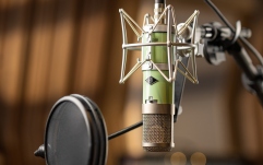 Microfon condenser Universal Audio UA Bock 251