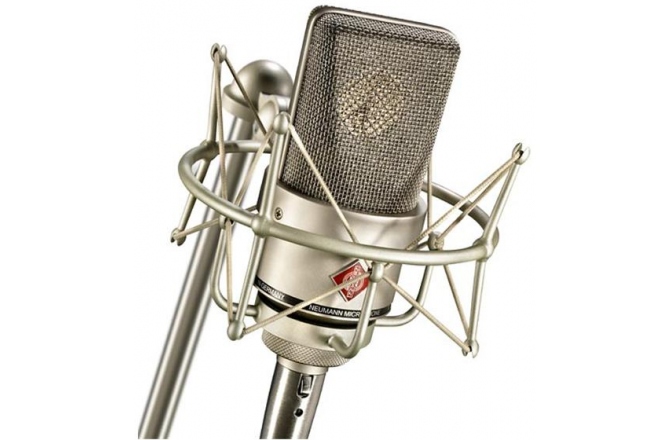 Set de microfon Neumann TLM 103 cu suspensie elastica.