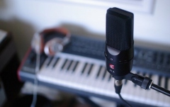 Microfon condensator de studio sE Electronics X1A