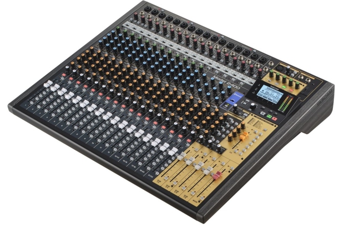 Mixer analog<br /> Tascam Model 2400