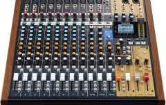 Mixer analogic  Tascam Model 16 