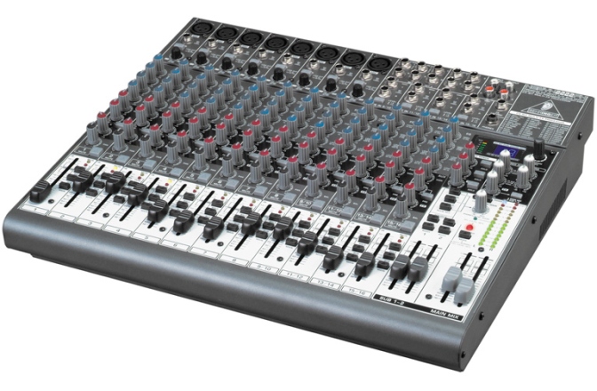 Mixer audio Behringer XENYX 2222FX - discontinued