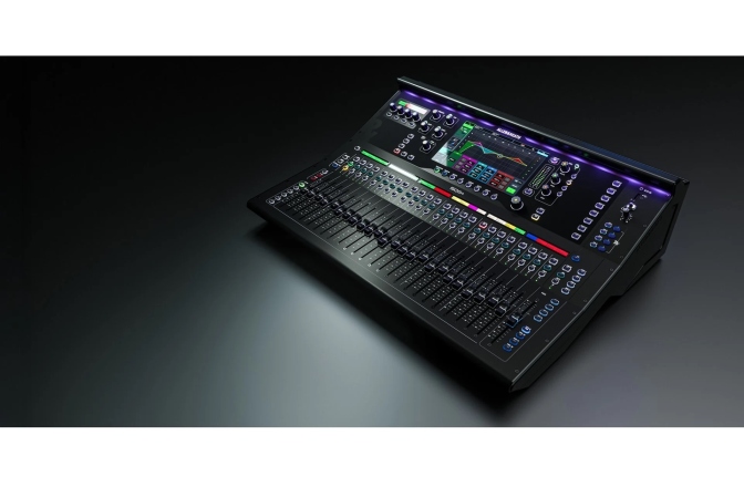 Professional digital mixer Allen&Heath SQ-6+