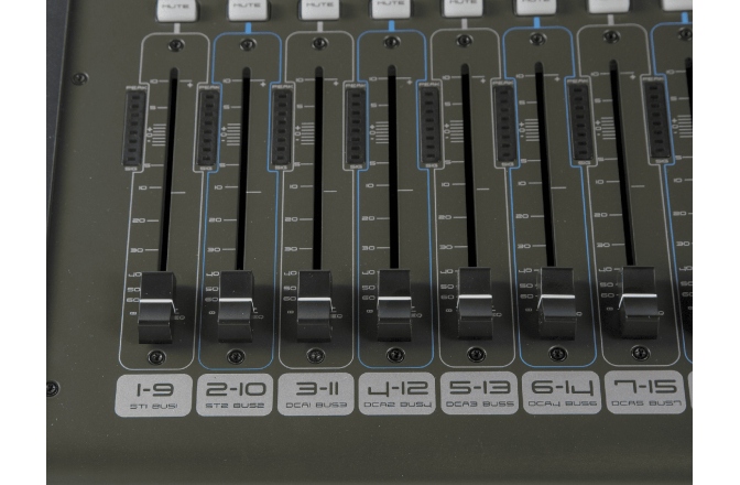 Mixer Digital Studiomaster Digitrack 18 Digital Mixing Console