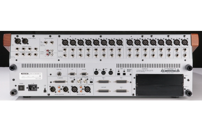 Mixer digital Tascam DM-3200