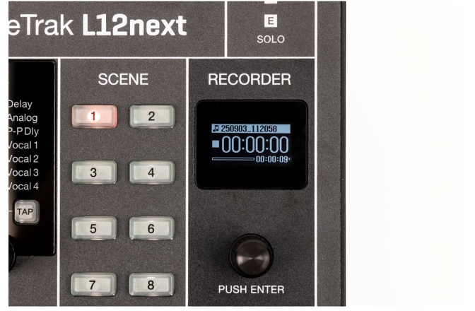 Mixer / Recorder/ interfață USB Zoom LiveTrak L12next