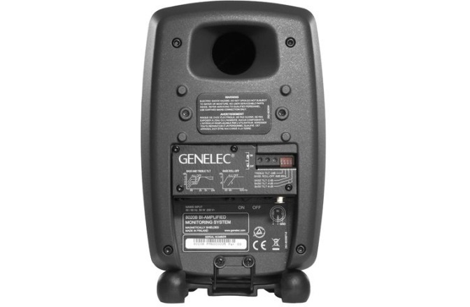 Monitor de studio Genelec 8020B