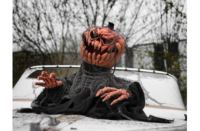 Monstru dovleac Europalms Halloween Groundbreaker Pumpkin Monster, 50cm