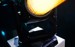 Moving head Cameo ORON H2