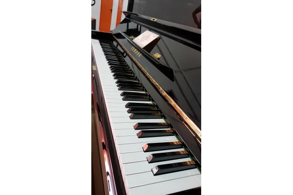 Yamaha U3H Upright Piano PE Reconditioned — 3