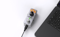 Pedală multi-efect de bas IK Multimedia ToneX One Bass Edition