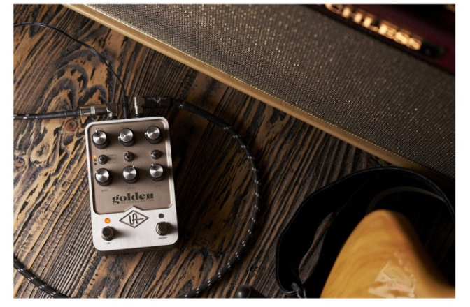 Pedala reverb<br /> Universal Audio UAFX Golden Reverberator