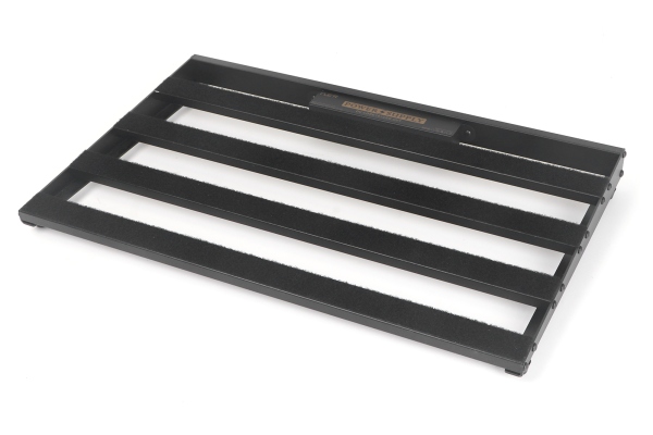 PR-01M - Middle Size Pedalboard with build-in power supply PR-01M - Middle Size Pedalboard with build-in power supply