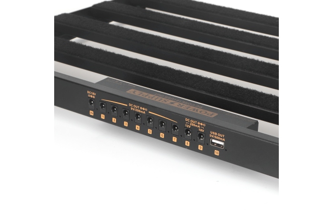Pedalier  YUER  PR-01M - Middle Size Pedalboard with build-in power supply