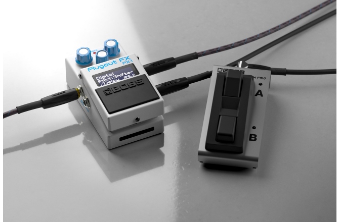 Pedalǎ stompbox Boss PX-1 Compact Plugout FX