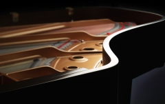 Pian Acustic Yamaha S7X