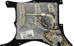 Pickguard  Fender Pre-Wired Strat Pickguard Custom Shop Custom '69 SSS Black 11 Hole PG