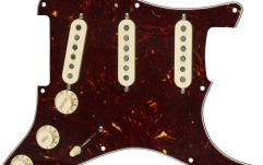 Pickguard  Fender Pre-Wired Strat Pickguard Custom Shop Texas Special SSS Tortoise Shell 11 Hole PG