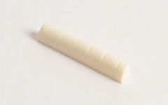 Prăguș chitară clasică Ortega Saddle - 8.5/46mm