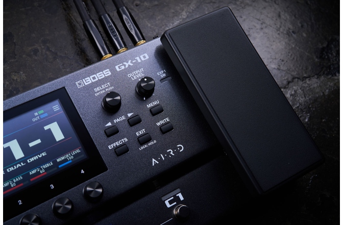 Procesor de efecte chitară  Boss GX-10