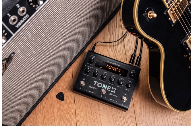 Procesor / modeler pentru chitară IK Multimedia ToneX Pedal