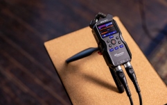 Recorder audio portabil Zoom H4essential
