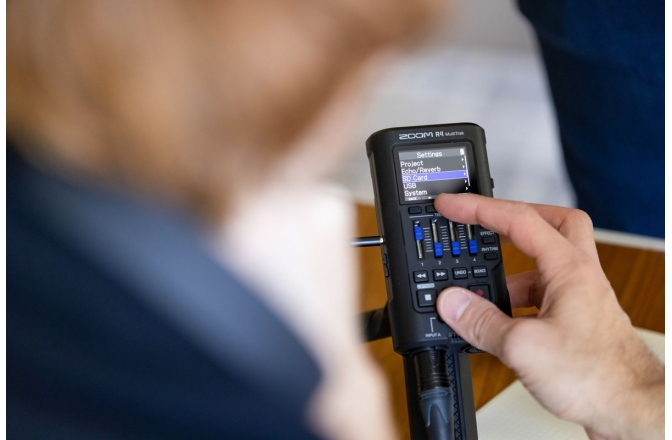 Recorder audio portabil Zoom Zoom R4 MultiTrak