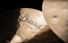 Ride  Meinl 24" Byzance Traditional Extra Hammered Ride