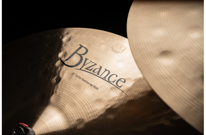 Ride  Meinl 24" Byzance Traditional Extra Hammered Ride