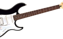 Set chitara electrica Yamaha Pacifica 012 & Spider 15 Pack