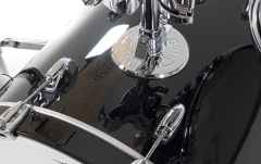 Set de tobe Gretsch Renown Maple Rock 22 Piano Black RN2-E823