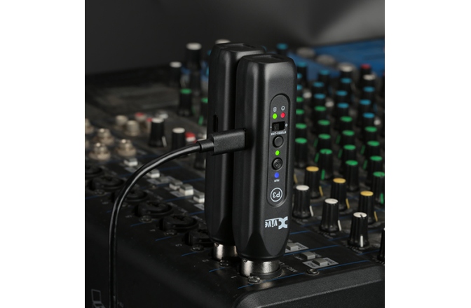 Set Receptoare Bluetooth XLR XVive P3D Bluetooth Audio Receiver