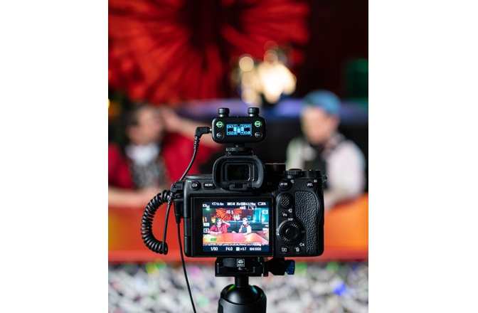 Sistem wireless camere DSLR/video  XVive U5 Wireless Audio System + Lav