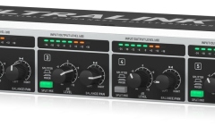 Splitter / mixer con 8 canali Behringer MX882 V2