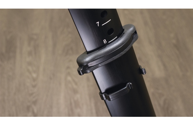 Stativ claviatură portabil Ultimate Support V-Stand® Pro VS-88B