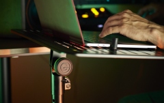 Stativ pentru Laptop Gravity LTS T 02 B