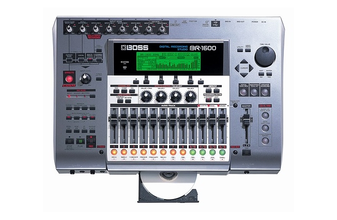 Studio portabil Boss BR-1600CD