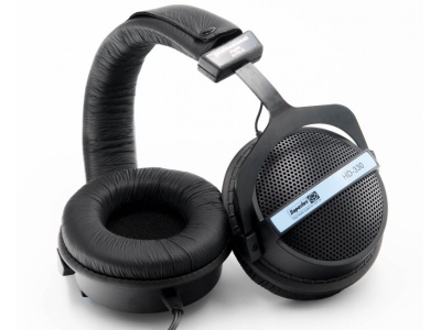 HD 330