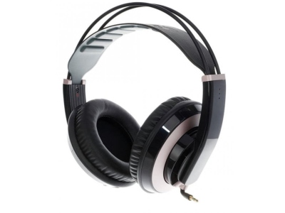 HD 687