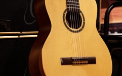 Suport de Chitară Ortega Wood-Guitar-Stand - Natural Bright