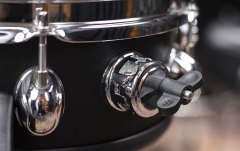 Tobă mică cu clopoţei Meinl Compact Jingle Snare Drum - 10"