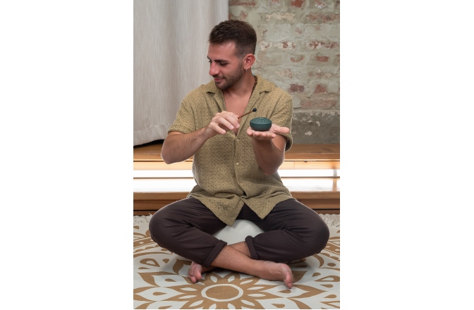 Tongue Drum de buzunar Meinl Sonic Energy 3'' Pocket Steel Tongue Drum, A Major, 6 notes, 440 Hz, Dark Green, Germ of Life