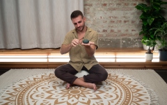 Tongue Drum de buzunar Meinl Sonic Energy 3'' Pocket Steel Tongue Drum, A Major, 6 notes, 440 Hz, Dark Green, Germ of Life