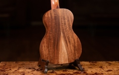 Ukukele  Ortega Timber Series Concert Ukukele - Satin open Pore + Bag