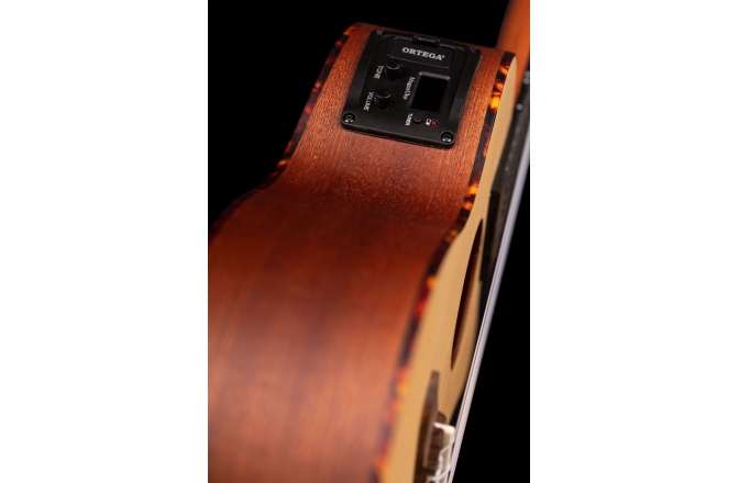 Ukulele concert Ortega Concert Ukulele - Bonfire Series/Preamp - Natural Spruce - laser engraved