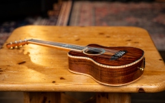 Ukulele  Ortega 30th Anniversary Series Tenor Ukulele 4 String