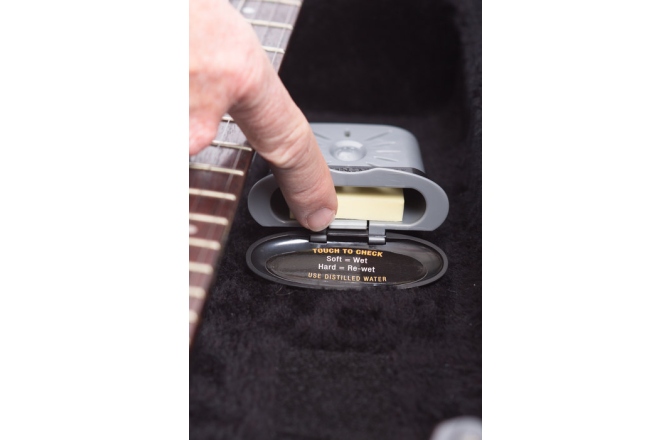 Umidificator toc chitară Music Nomad The Humitar - Instrument Case Humidifier
