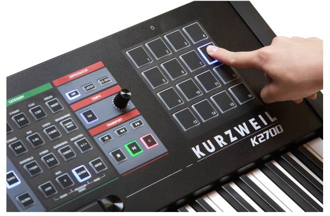 Workstation digital Kurzweil K2700