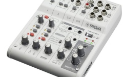 Yamaha AG06 mk2 White